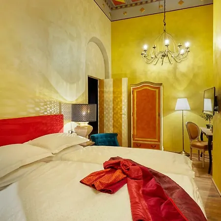 Bed & Breakfast Palazzo Di Alcina - Residenza D'epoca - Luxury -