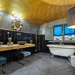 B&B Palazzo Di Alcina - Residenza D'epoca - Luxury -