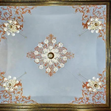 Palazzo Di Alcina - Residenza D'epoca - Luxury - Отель типа 