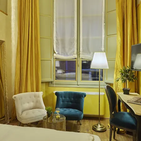 住宿加早餐酒店 Palazzo Di Alcina - Residenza D'epoca - Luxury - 4*