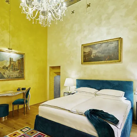 Palazzo Di Alcina - Residenza D'epoca - Luxury - Отель типа 