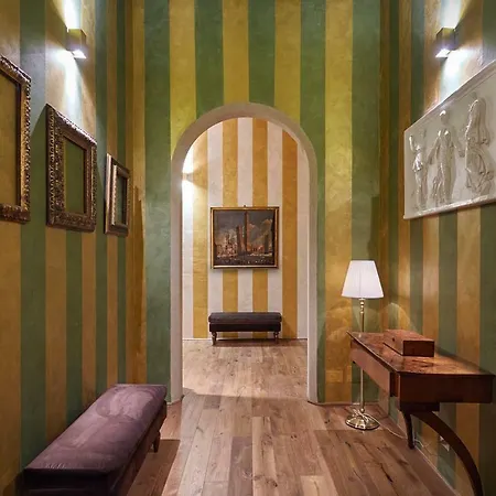 Palazzo Di Alcina - Residenza D'epoca - Luxury - 4* Bolonia