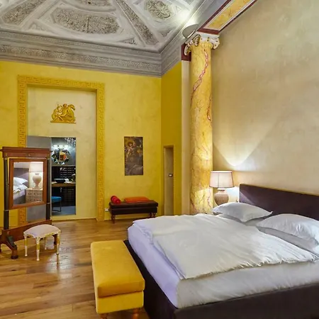 Palazzo Di Alcina - Residenza D'epoca - Luxury- B&B 5*