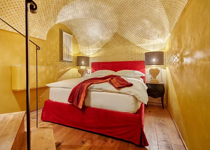 Palazzo Di Alcina - Residenza D'epoca - Luxury -