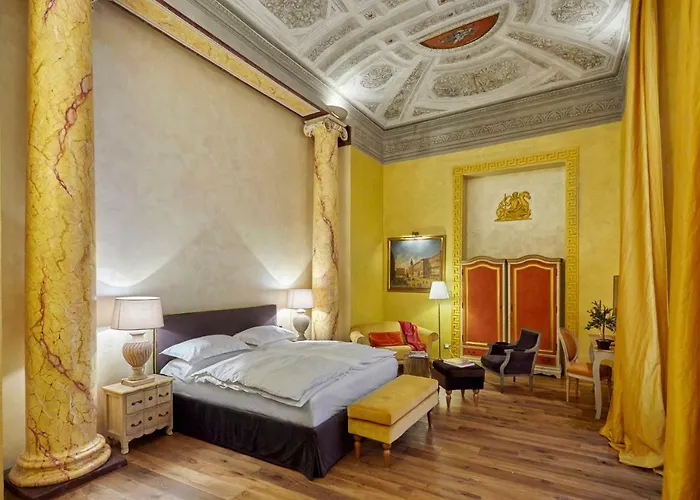 Palazzo Di Alcina - Residenza D'epoca - Luxury - Bed & Breakfast