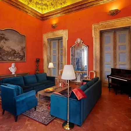 Bed & Breakfast Palazzo Di Alcina - Residenza D'epoca - Luxury - 4*