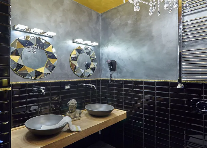 Oda ve Kahvaltı Palazzo Di Alcina - Residenza D'epoca - Luxury - Bolonya